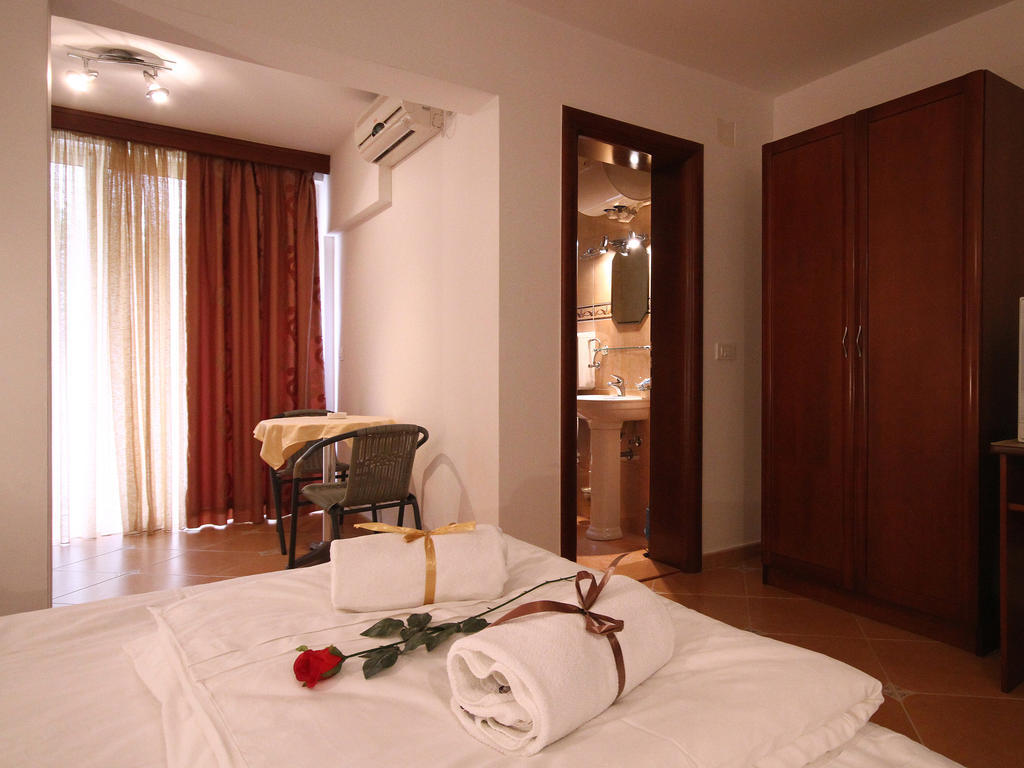 The Franeta Apartments Lux Budva Phòng bức ảnh